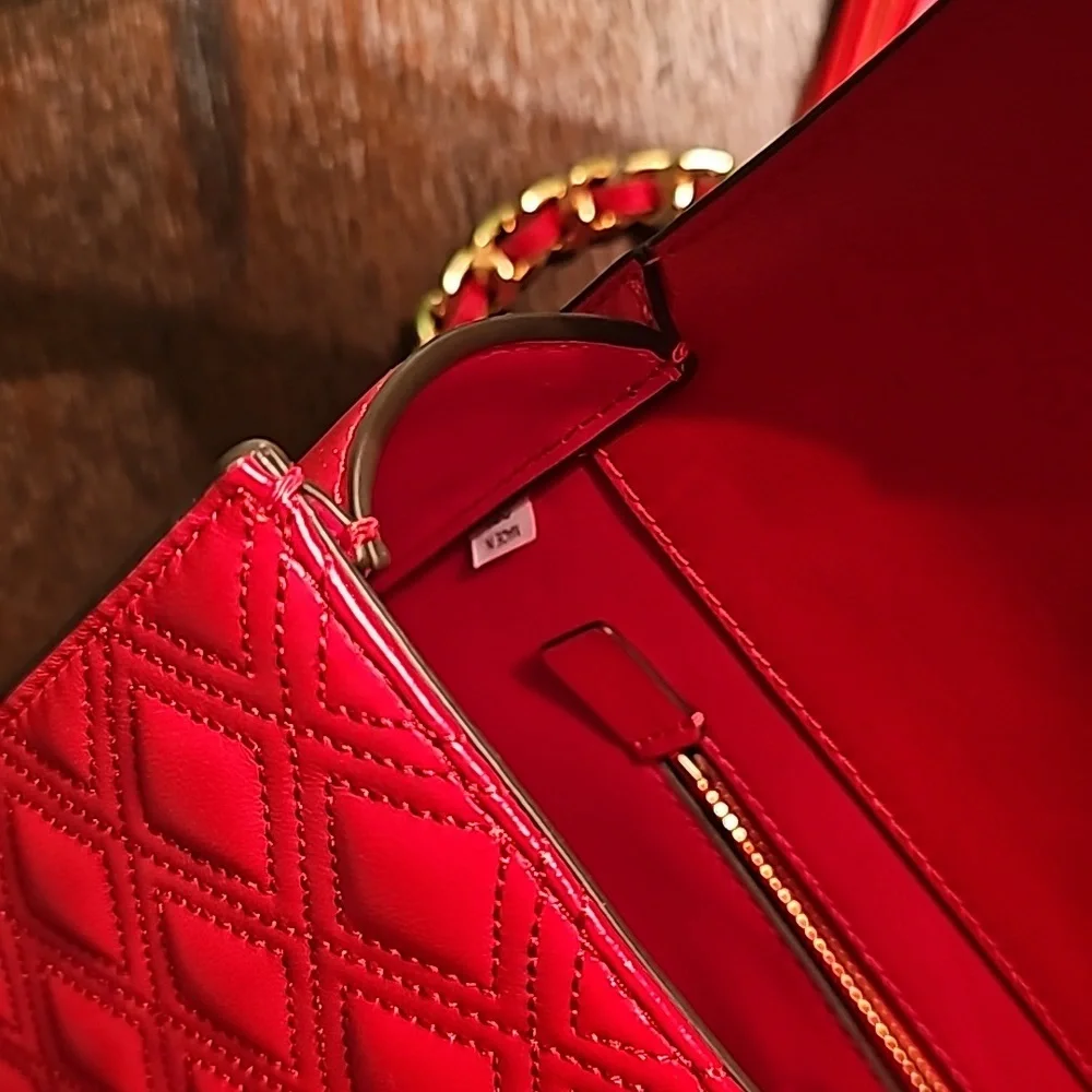 Tory Burch Fleming Convertible Shoulder Bag NWT - Picture 3 of 15